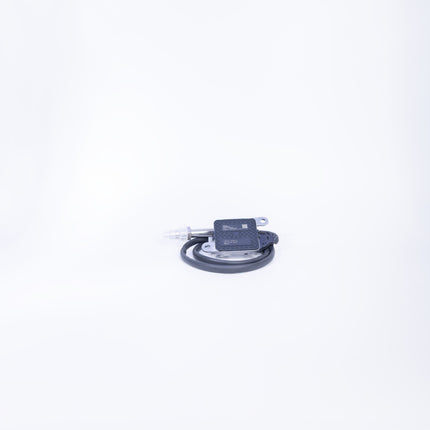 4-pin square connector NOx sensor（上游）
